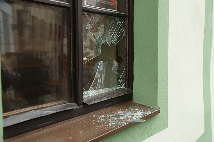 A2B Glass are able to board up broken windows while they are being repaired in Earls Court.